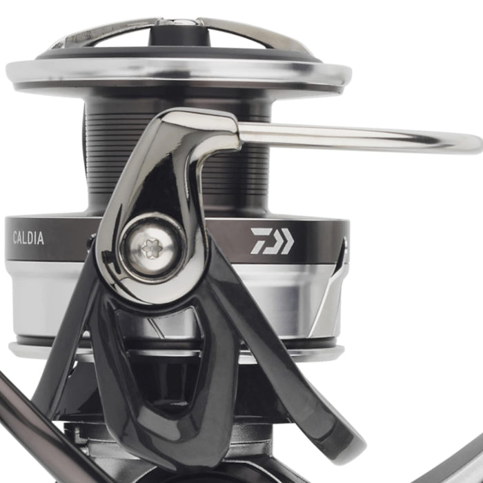 Daiwa Caldia LT 2000S Spinning Reel Front Drag Lightweight Fishing Reel-Kiichin - The #1 Place for Japanese Goods in Your Hand!