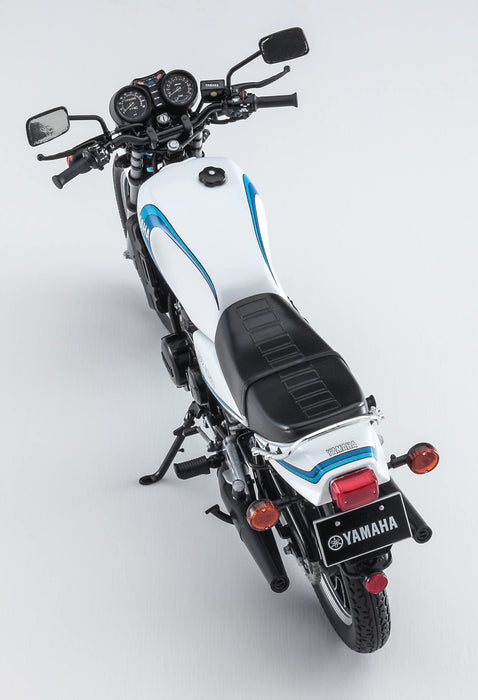 Hasegawa 1/12 Yamaha Rz350 4U0 1981 Plastic Model BK15-Kiichin - The #1 Place for Japanese Goods in Your Hand!