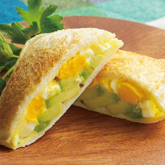 Akebono Sandwich Cutter & Sealer - Perfect Tool for Easy and Quick Sandwich Preparation-Kiichin - The #1 Place for Japanese Goods in Your Hand!