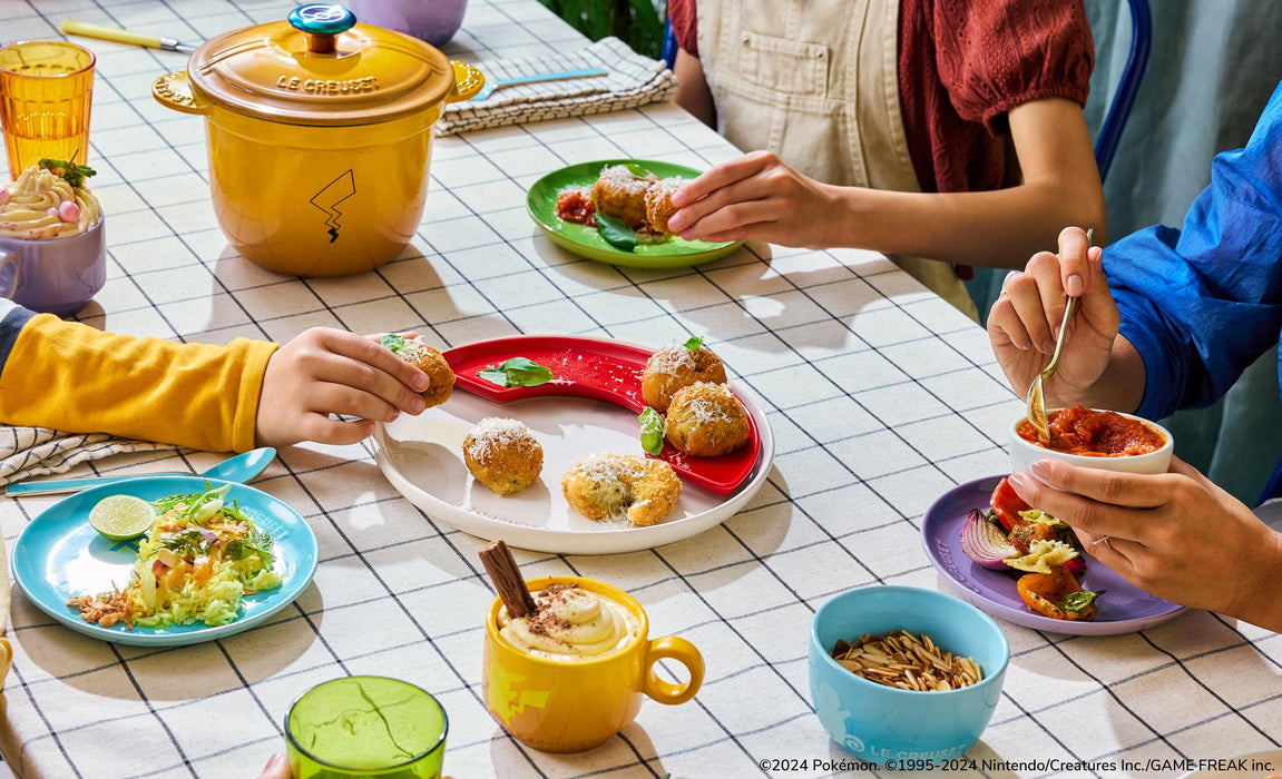 Le Creuset Pokemon Tableware Set Monster Ball Official Japan Edition-Kiichin - The #1 Place for Japanese Goods in Your Hand!