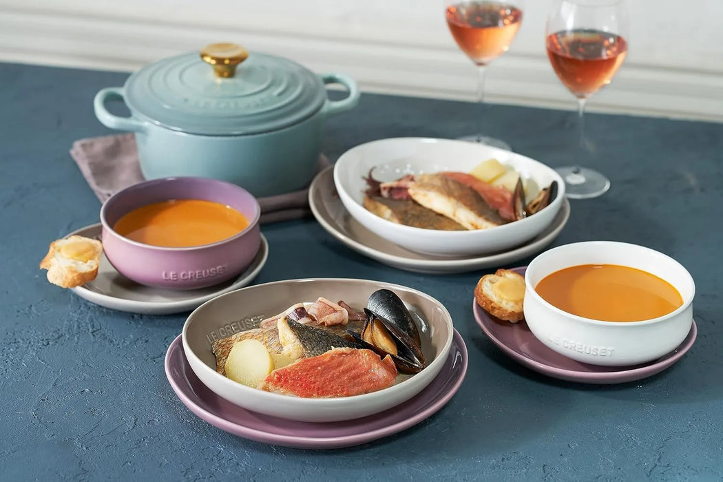 Le Creuset Flora Ball 19.7 fl oz White Raster Heat and Cold Resistant Le Creuset